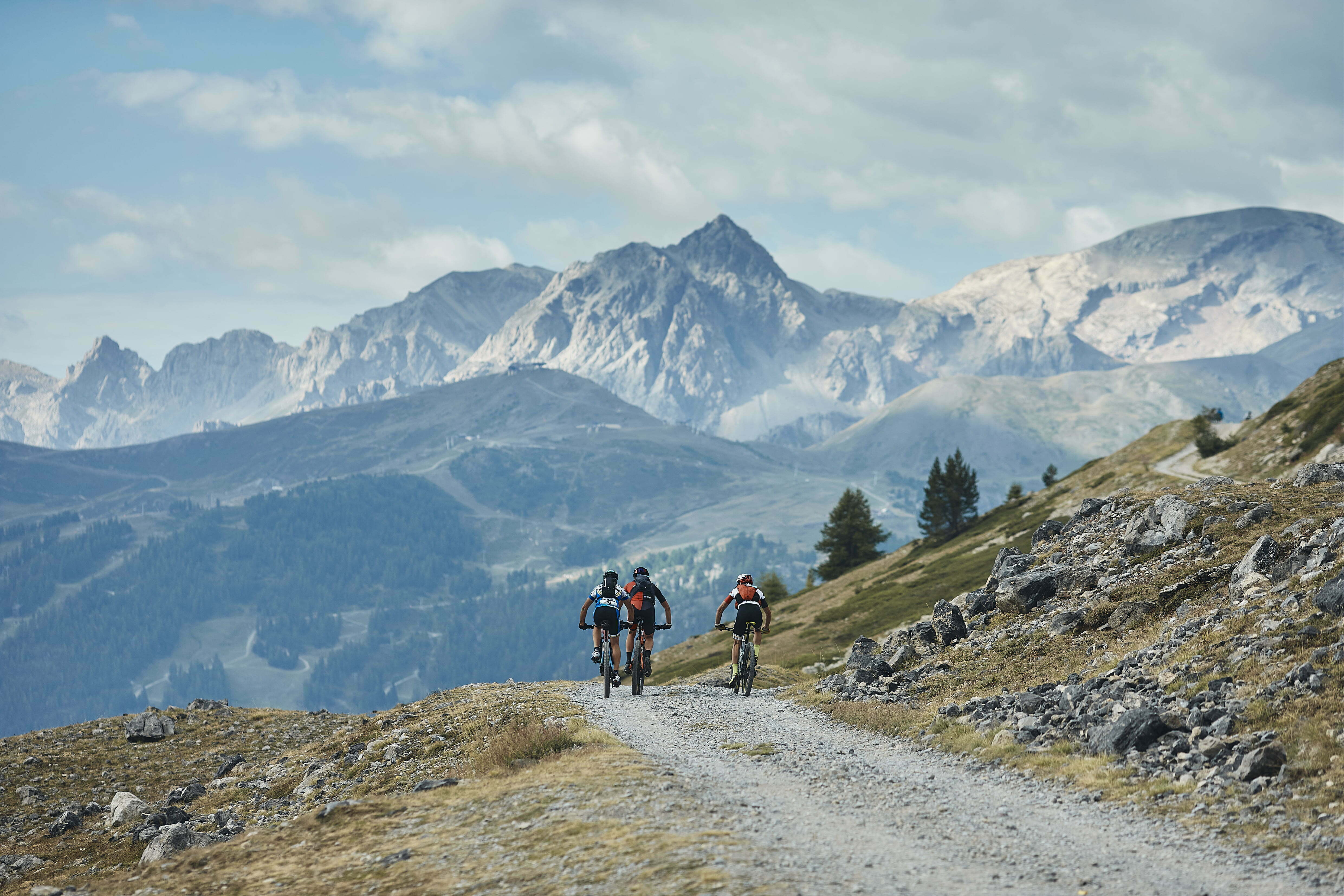 Grande Traversée des Hautes Alpes à VTT - version Balcons Sud