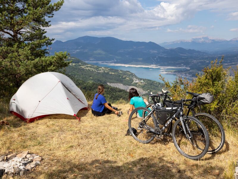 Tour du Lac de Serre Ponçon à Gravel